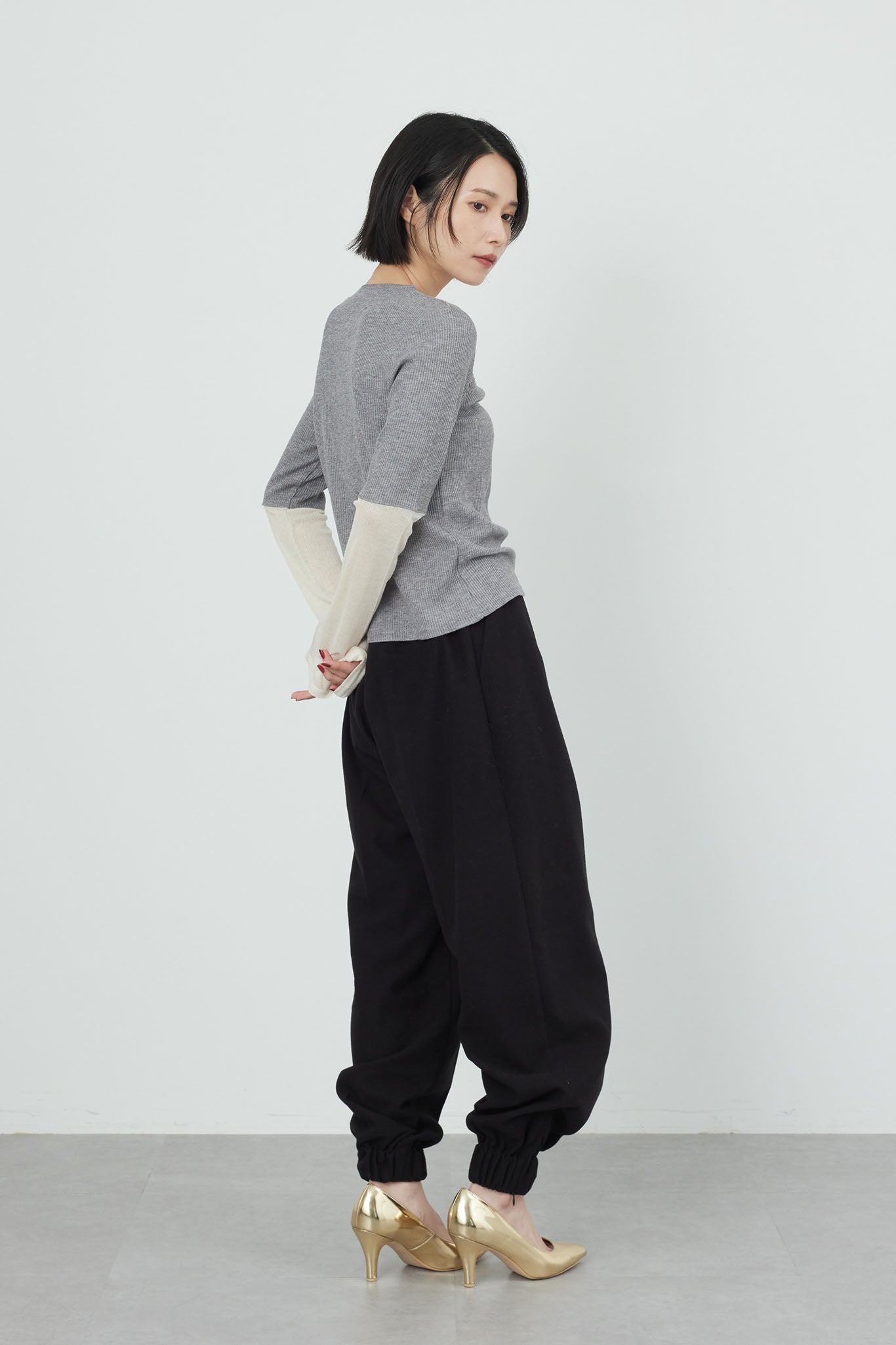 バイカラーリブトップス