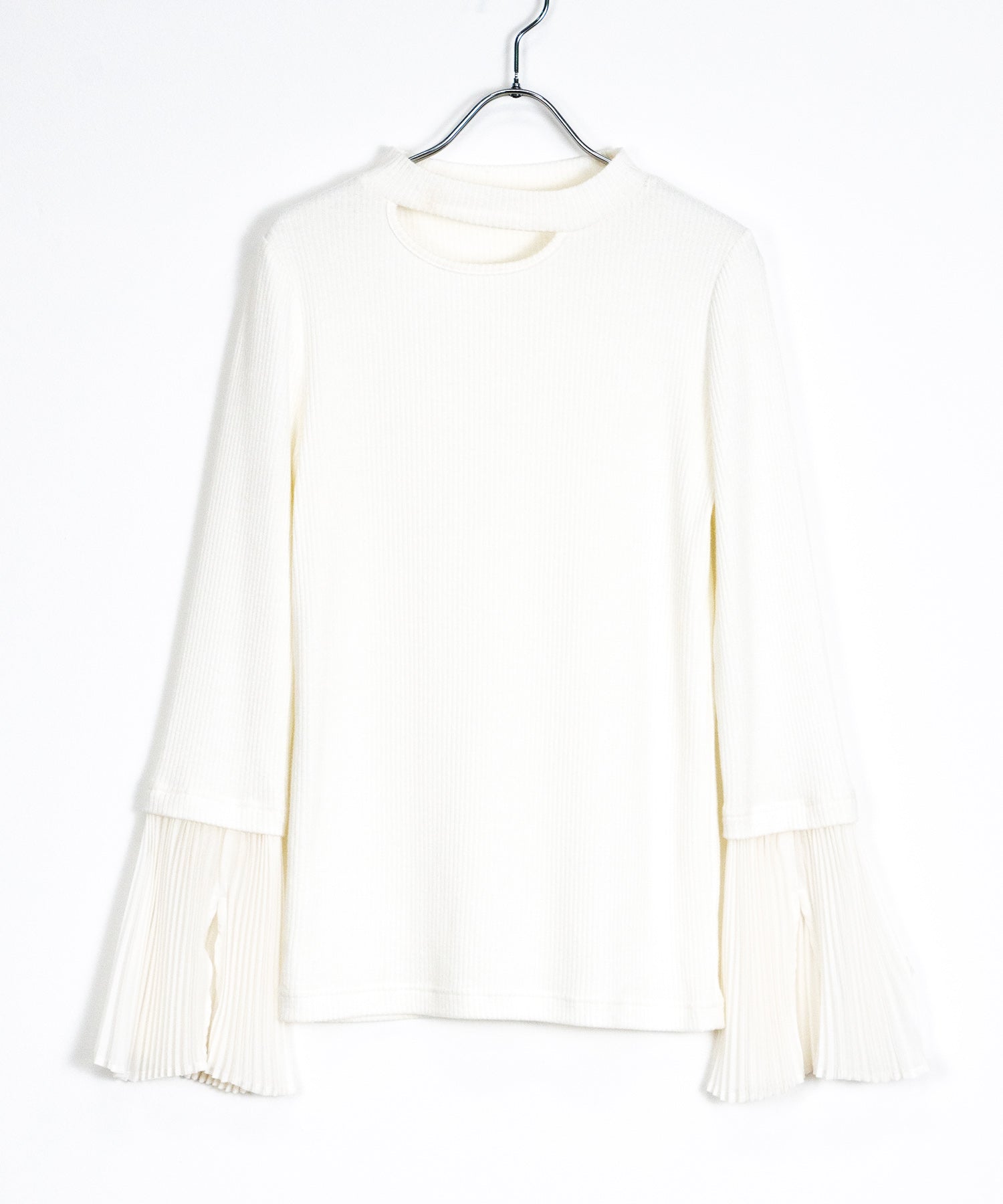 Pleated sleeve ribbed top