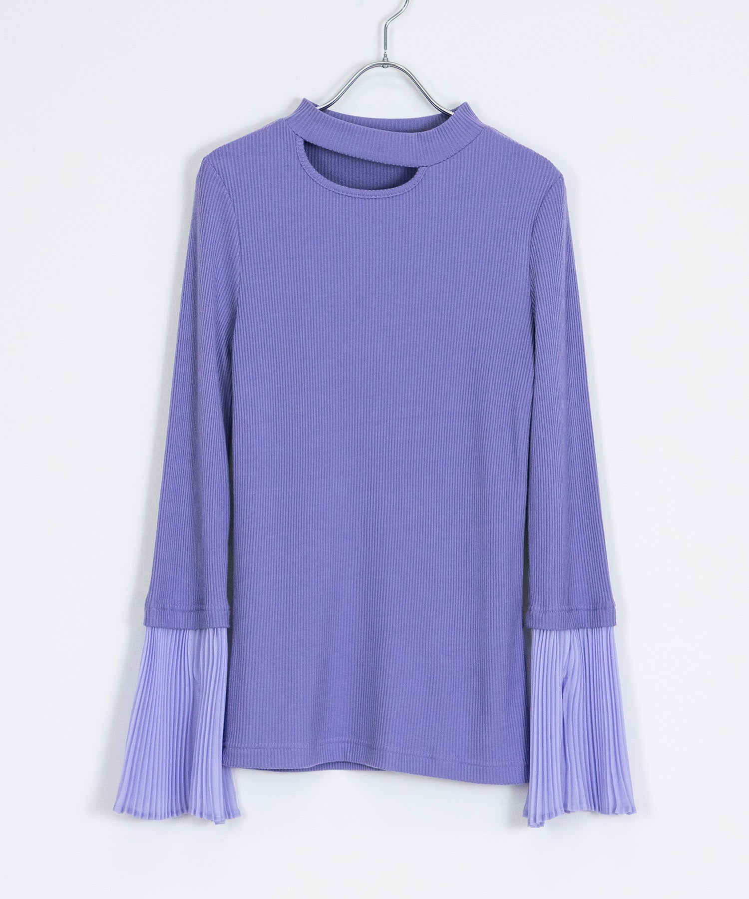 Pleated sleeve ribbed top