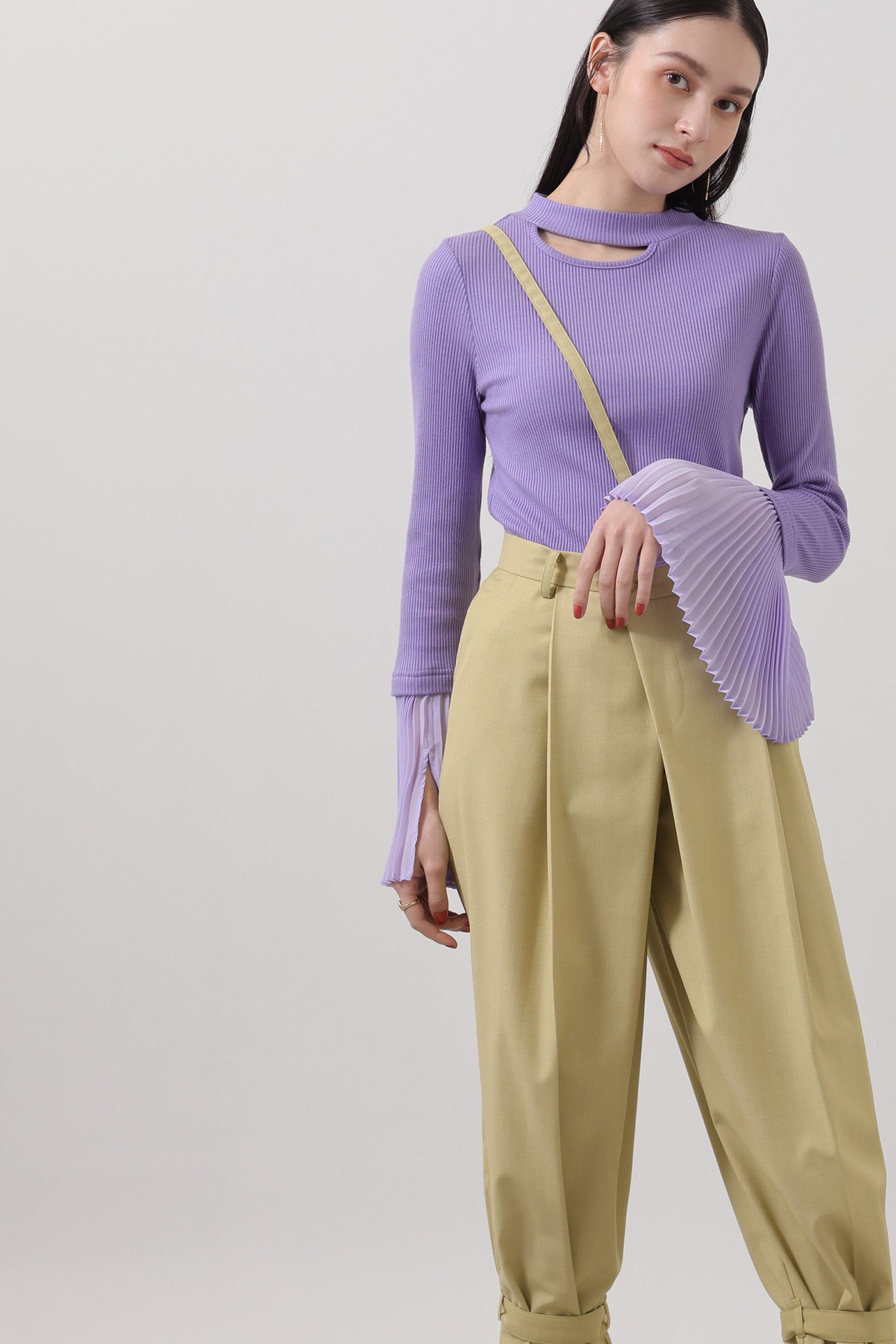 Pleated sleeve ribbed top