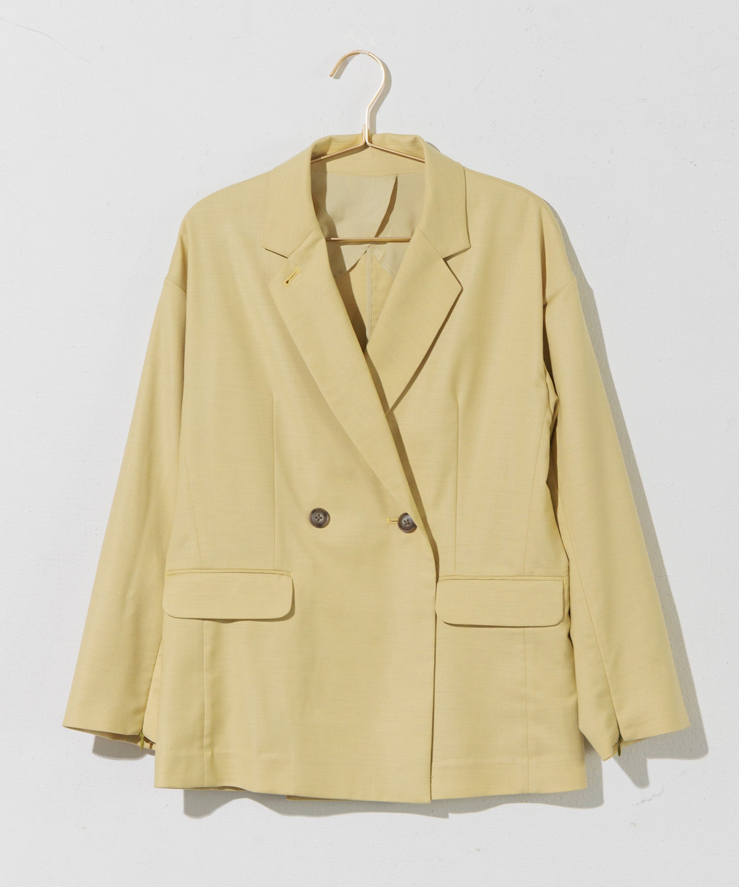 Double-breasted jacket with slit sleeves