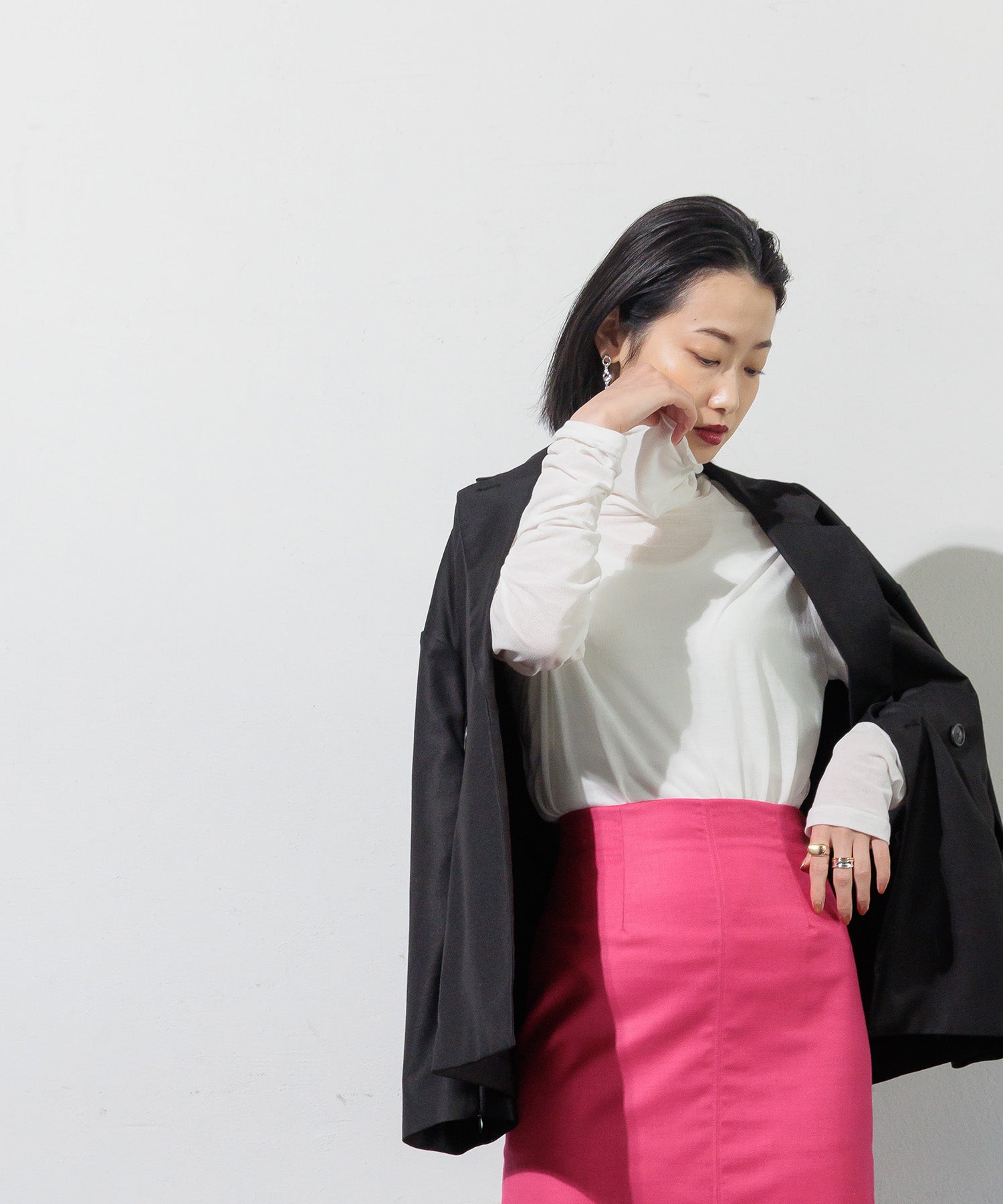 Double-breasted jacket with slit sleeves