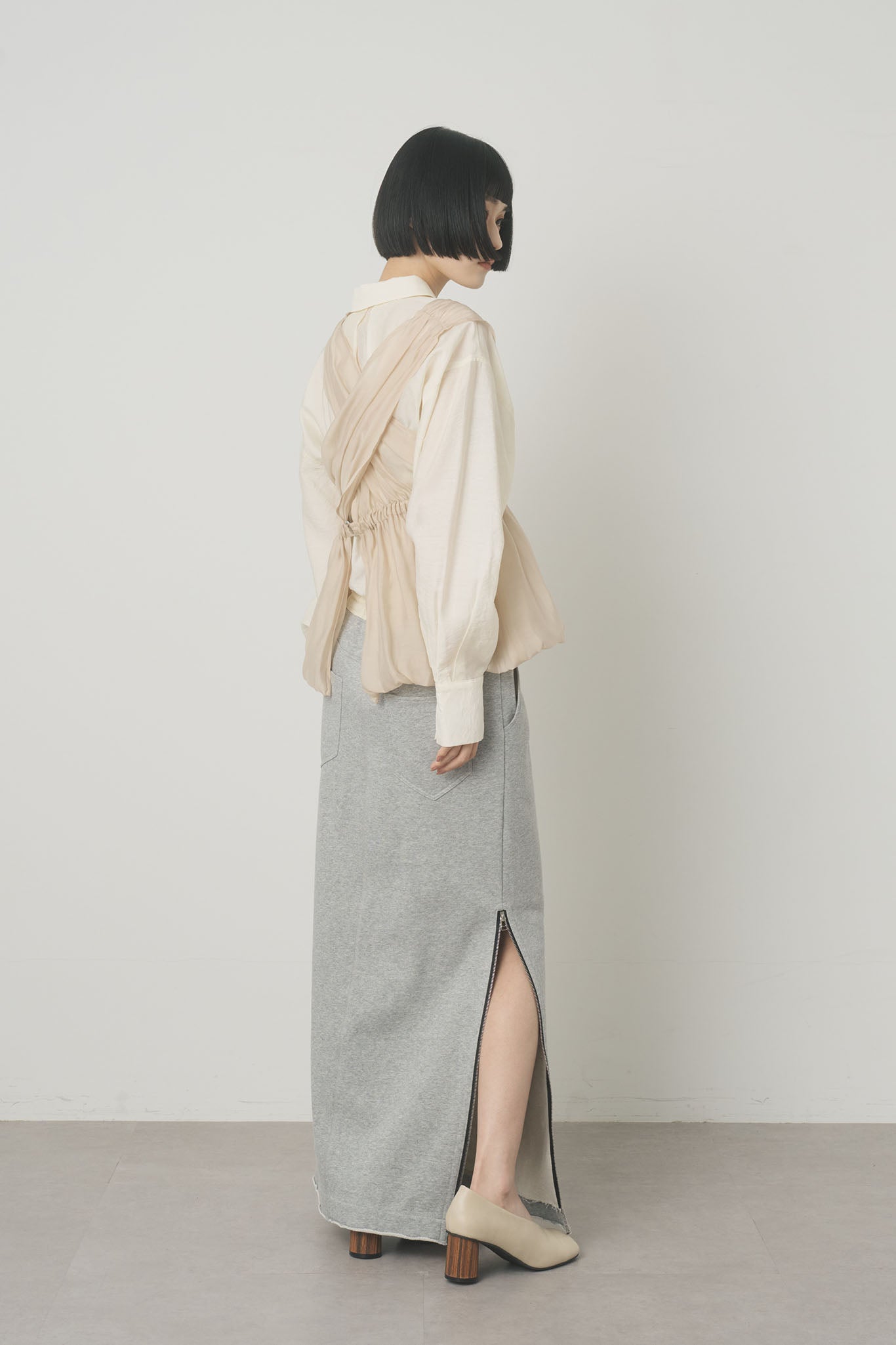 スエットジップスカート