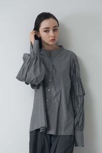 Stand collar ruffle blouse 