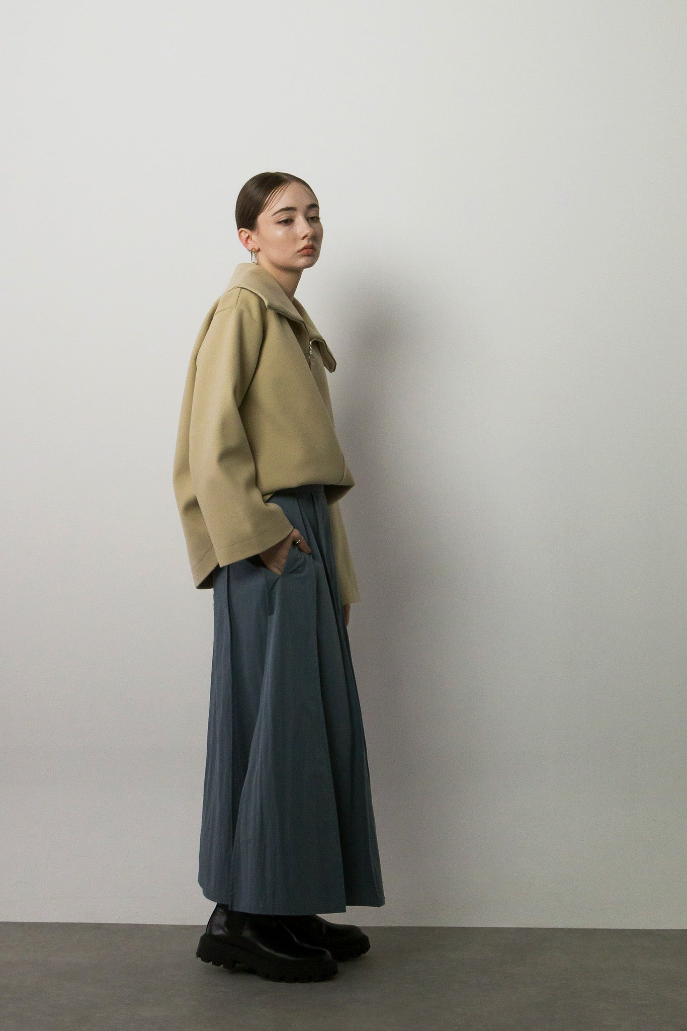 washer tuck seam skirt