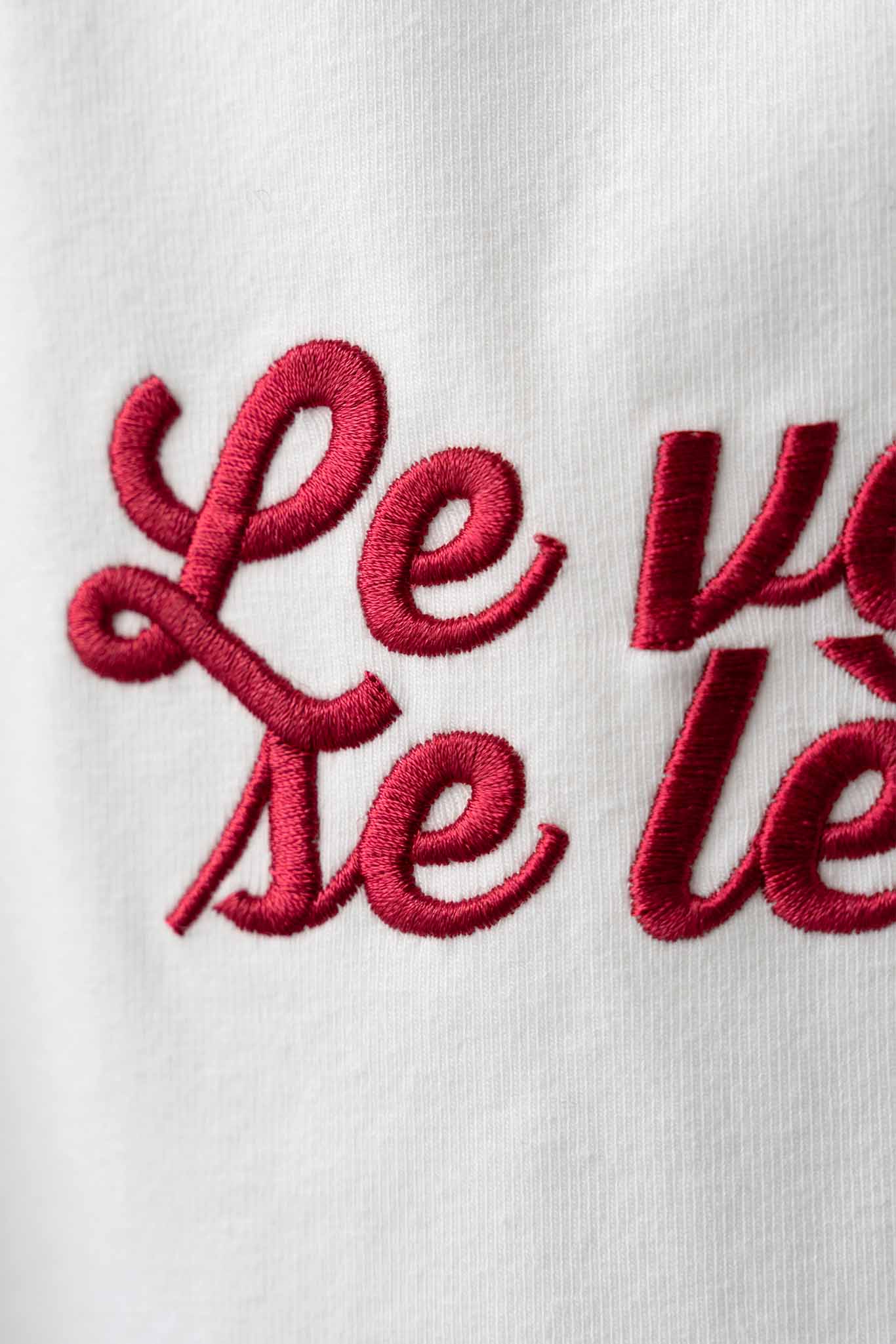 刺繍ロゴTee