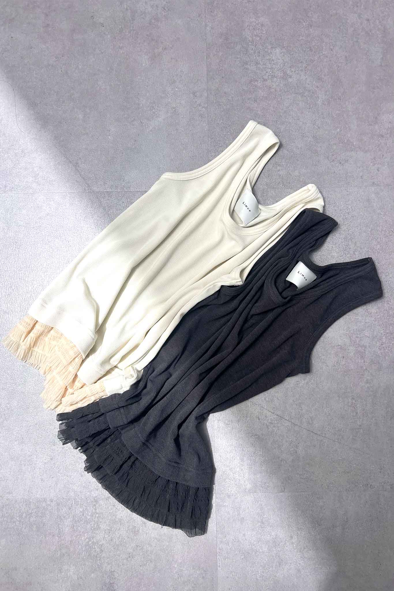 レースヘムタンクトップ