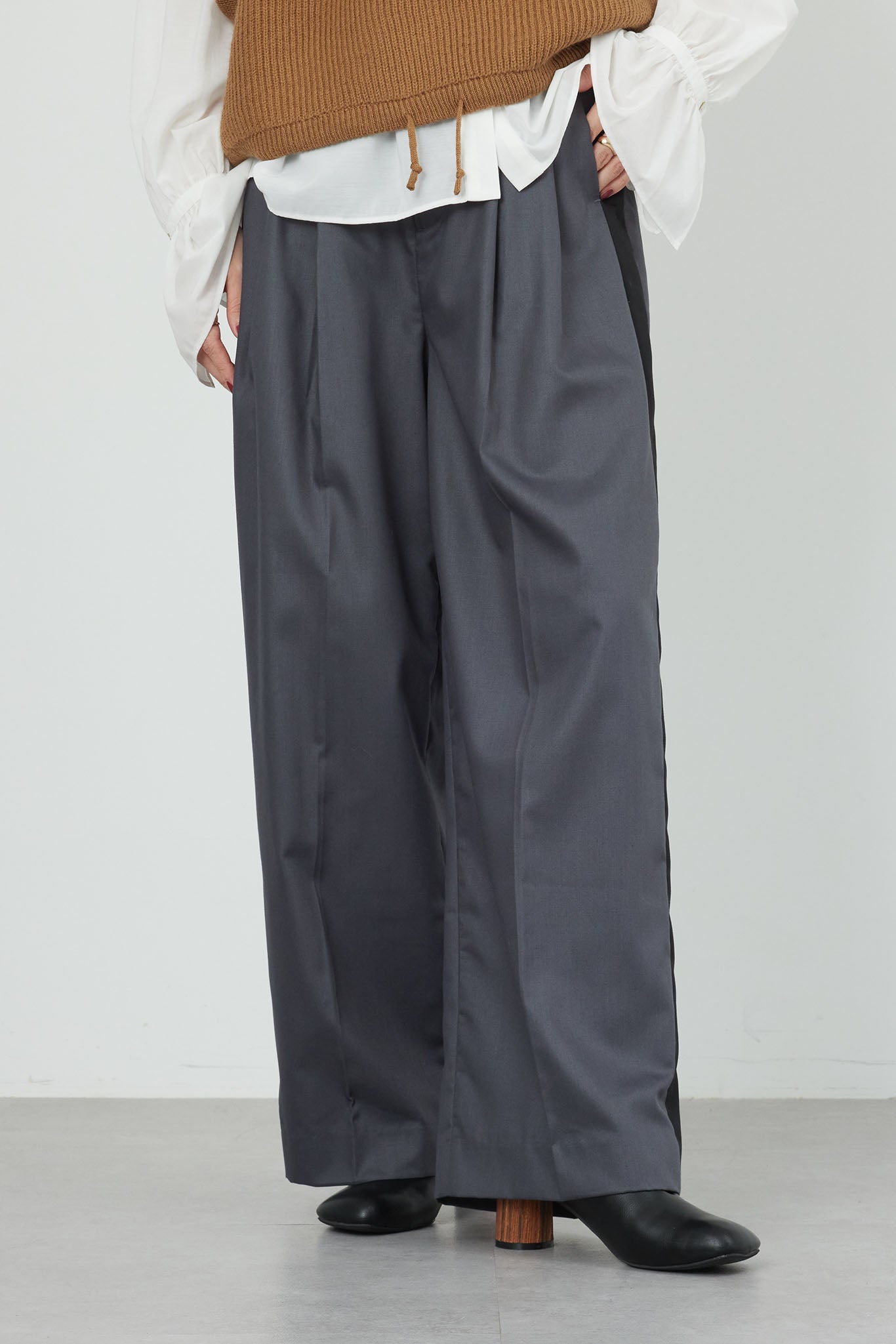 TRバイカラーパンツ