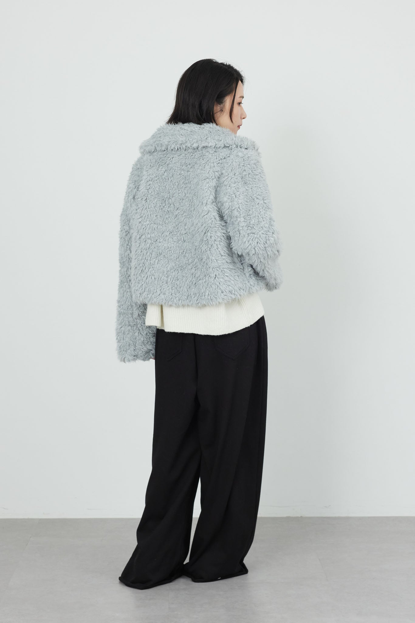 フェザーブルゾン