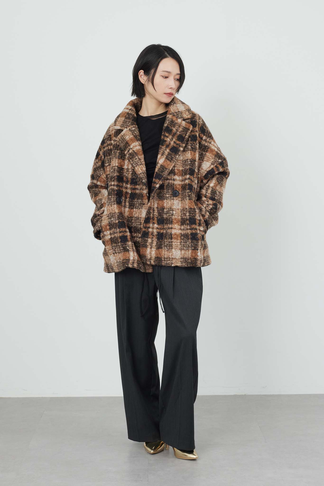 茶＆黒色チェックの　パンタロン チェック柄コート