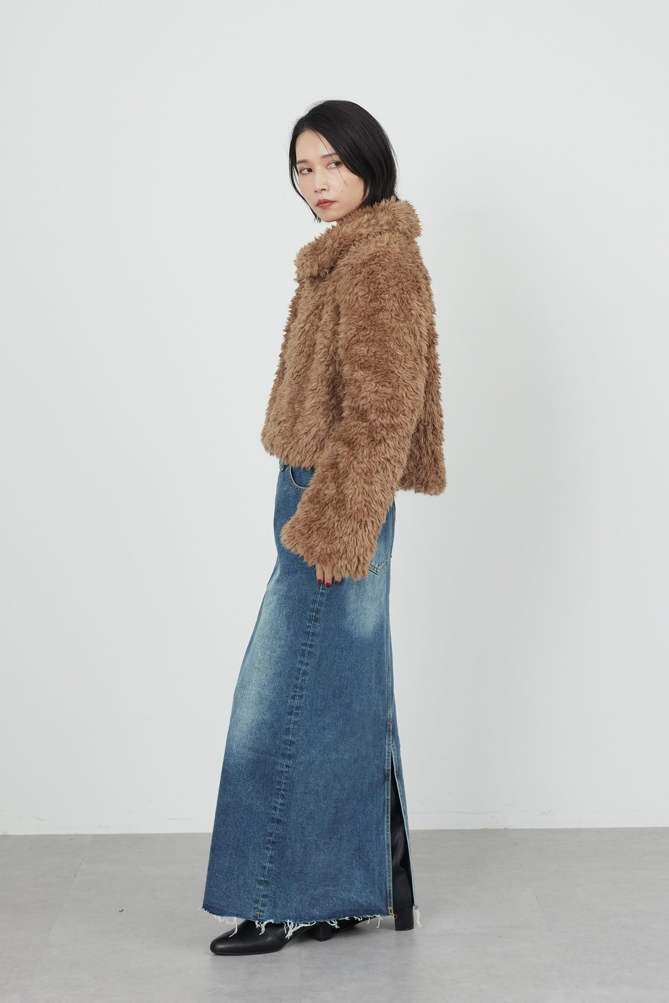 フェザーブルゾン